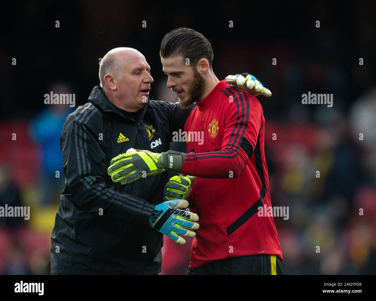 Watford, Regno Unito. 22 Dic, 2019. Man Utd Goalkeeping coach Richard Hartis e il portiere David De Gea del Man Utd durante il match di Premier League tra Watford e il Manchester United a Vicarage Road, Watford, in Inghilterra il 22 dicembre 2019. Foto di Andy Rowland. Credito: prime immagini multimediali/Alamy Live News Foto Stock