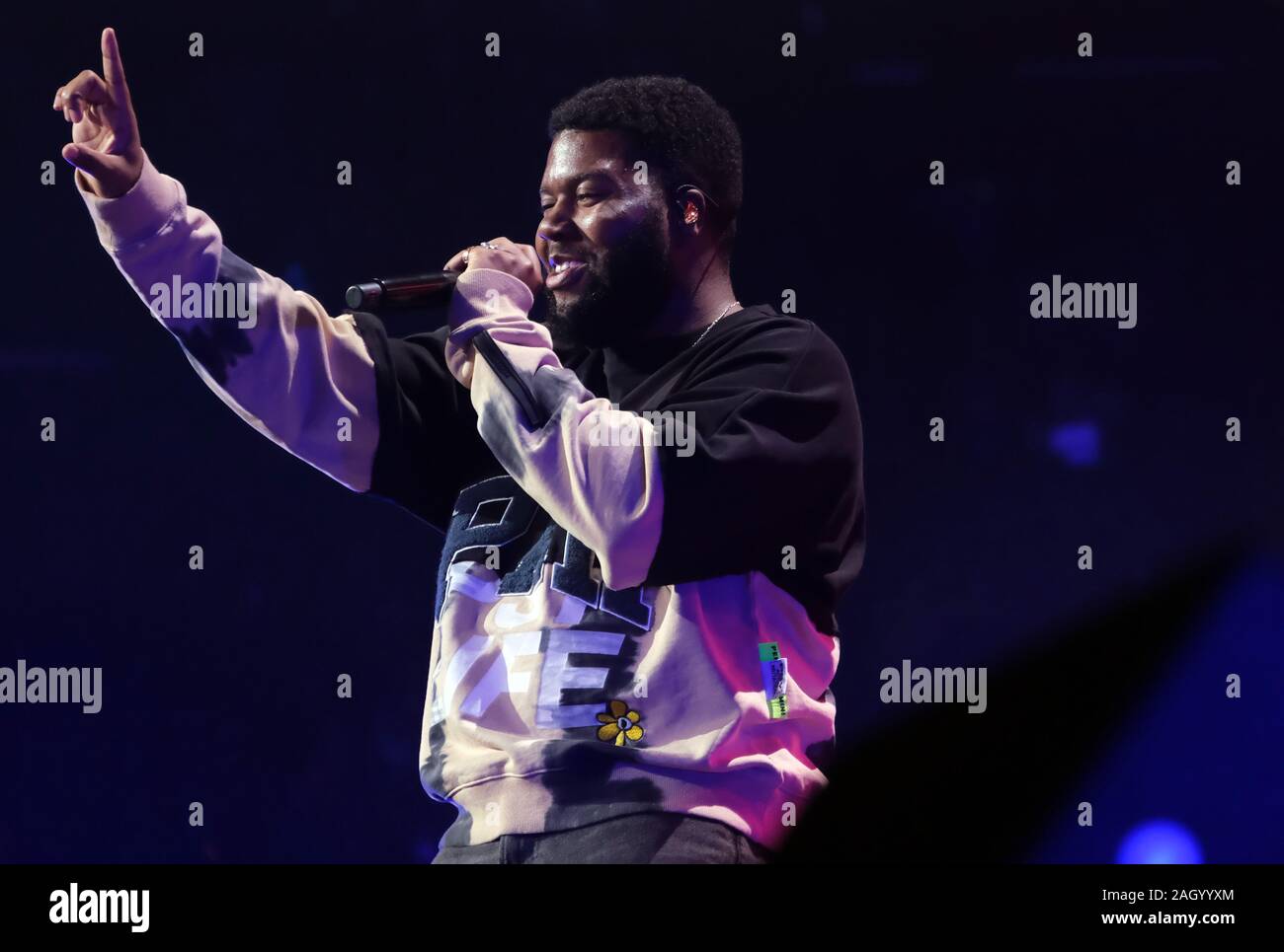 Sunrise, Stati Uniti. 22 Dic, 2019. Khalid esegue a Y100 IHeartRadio Jingle Ball 2019 concerto presso il BB&T Center di Sunrise, Florida, Domenica, 22 dicembre 2019. Foto di Gary mi Rothstein/UPI Credito: UPI/Alamy Live News Foto Stock