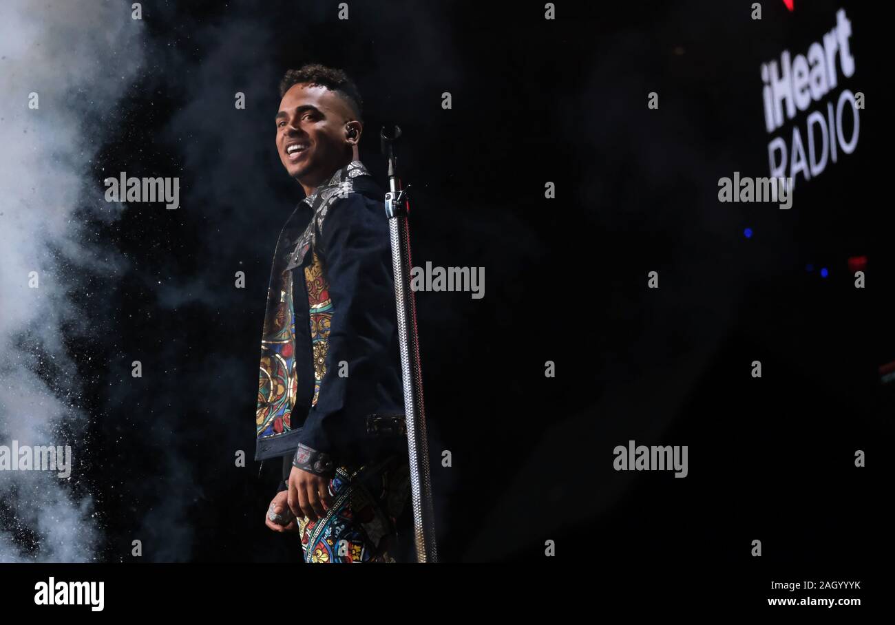 Sunrise, Stati Uniti. 22 Dic, 2019. Ozuna esegue a Y100 IHeartRadio Jingle Ball 2019 concerto presso il BB&T Center di Sunrise, Florida, Domenica, 22 dicembre 2019. Foto di Gary mi Rothstein/UPI Credito: UPI/Alamy Live News Foto Stock