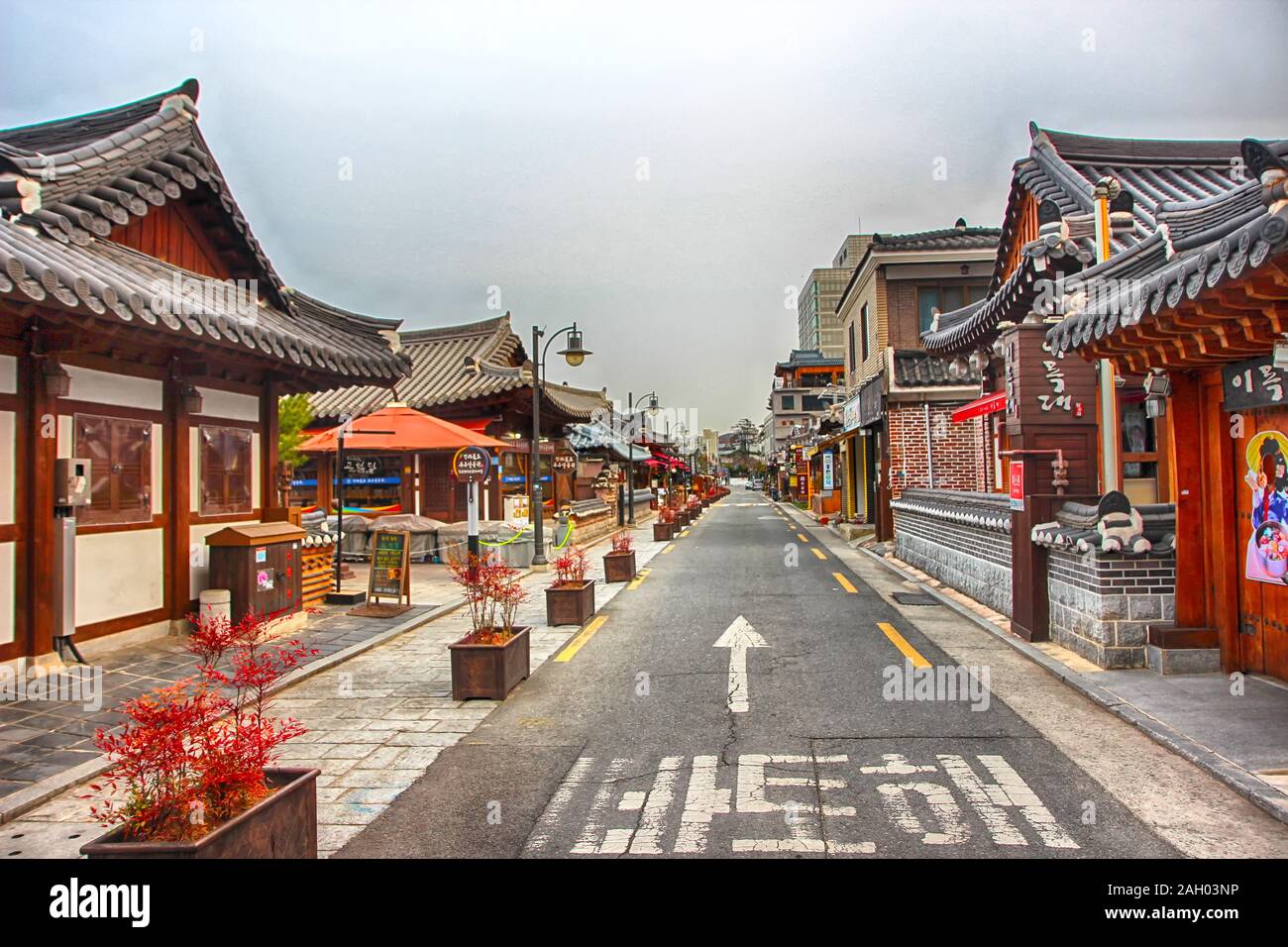 Vista aerea di Jeonju Villaggio Hanok tradizionale Cittadina Coreana, Jeonju, Jeonbuk, Corea del Sud, Asia. Foto Stock