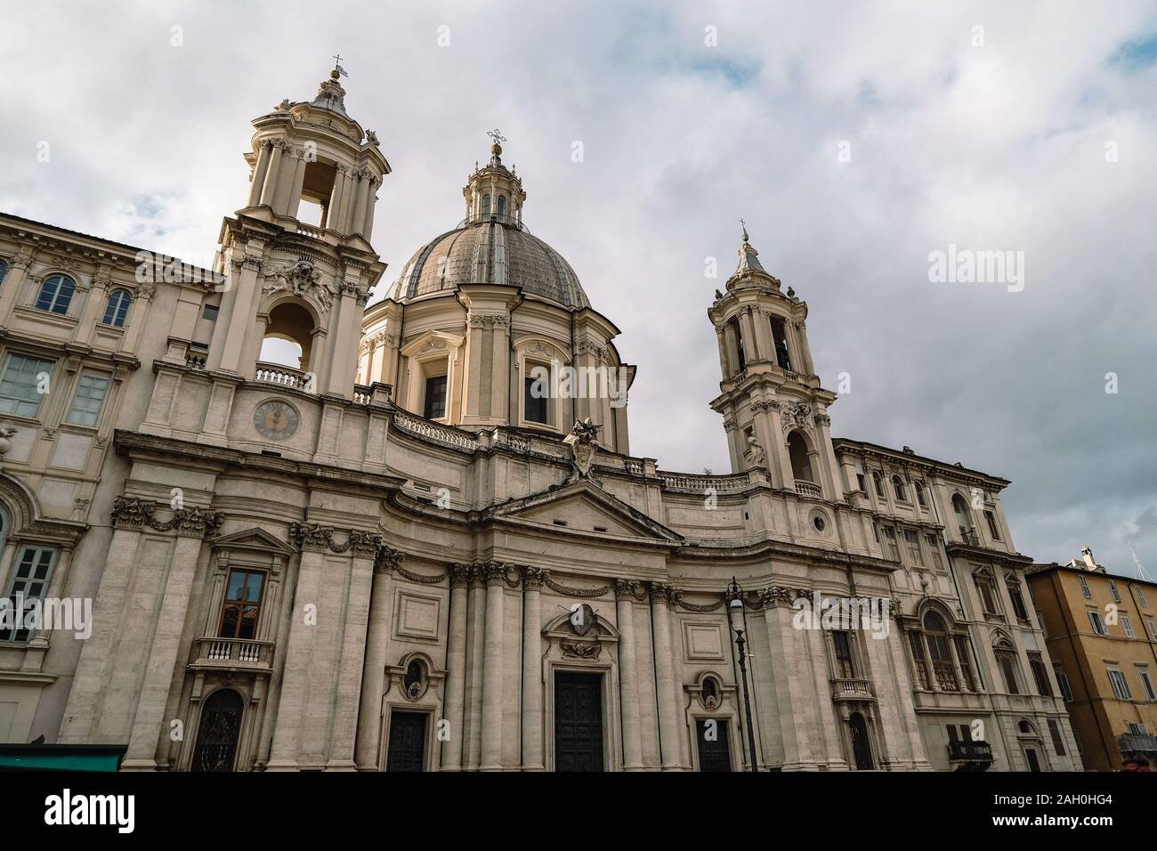 Vecchia chiesa monumentale facciata di Santa Agnese in Agone in piazza Navona, Roma Foto Stock