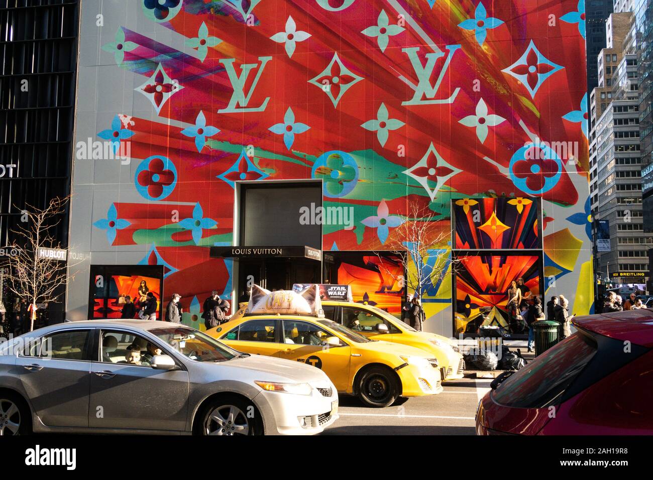 Negozio Louis Vuitton facciata con decorazioni di vacanza, NYC Foto Stock