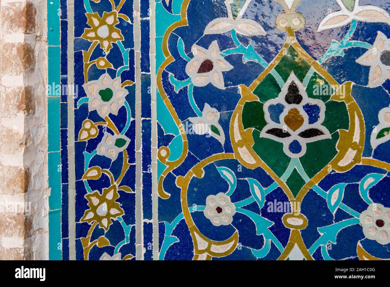 Decorati a mosaico moschea Jameh in Yazd. Foto Stock