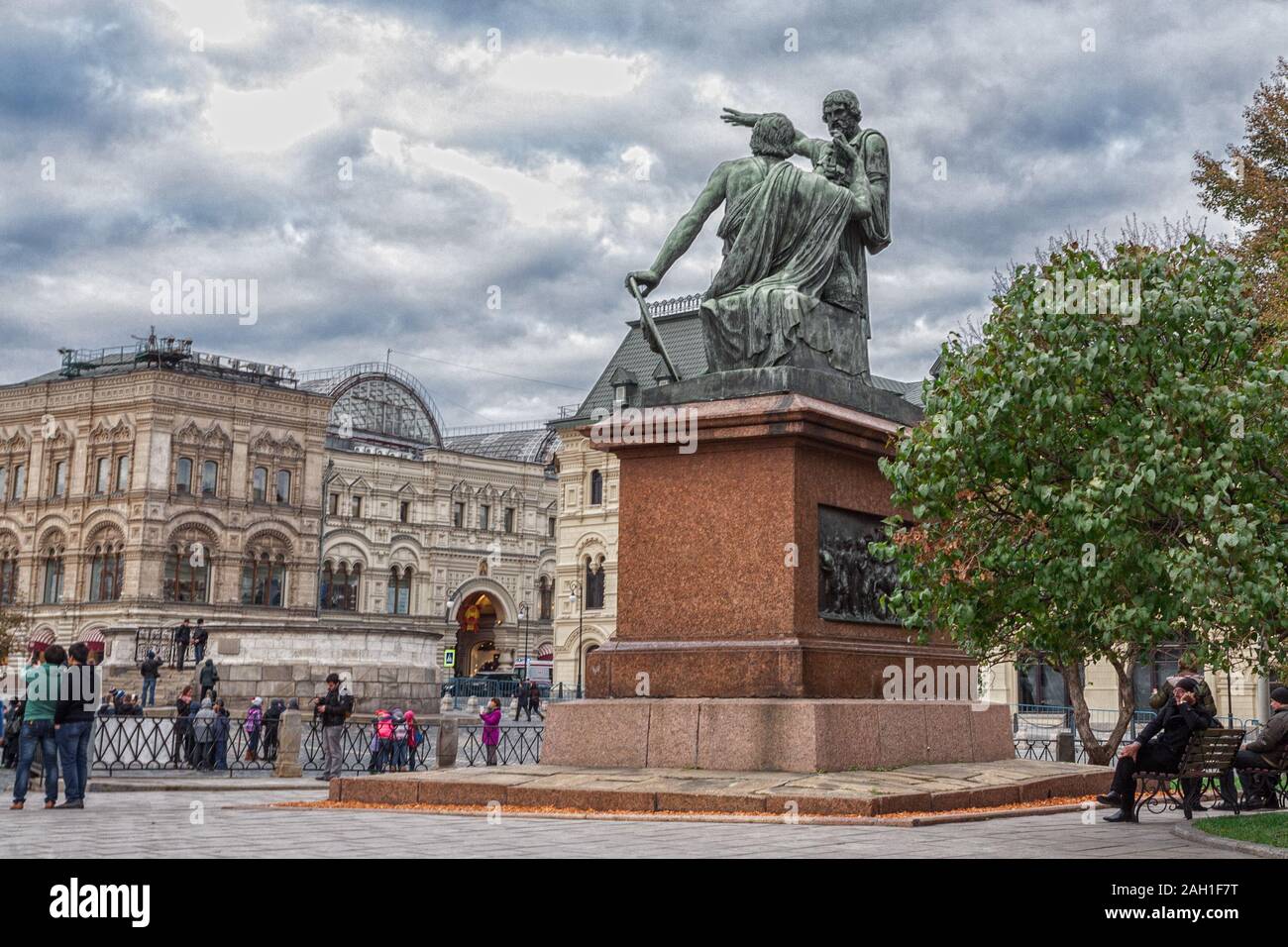 Monumento a Minin e Pozharsky sulla Piazza Rossa di Mosca Foto Stock