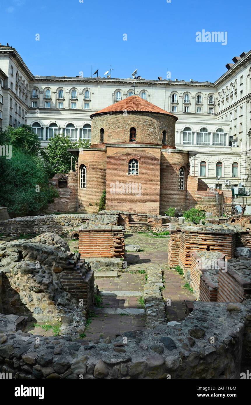 La Bulgaria, Sofia, la rotonda di San Giorgio aka Sveti Georgi situato nel cortile di presidenti edificio per uffici Foto Stock