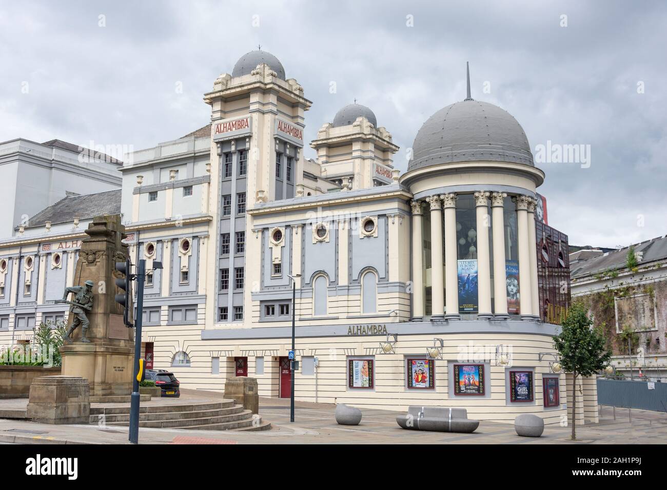 Bradford Alhambra Theatre, Morley Street, Bradford, città di Bradford, West Yorkshire, Inghilterra, Regno Unito Foto Stock