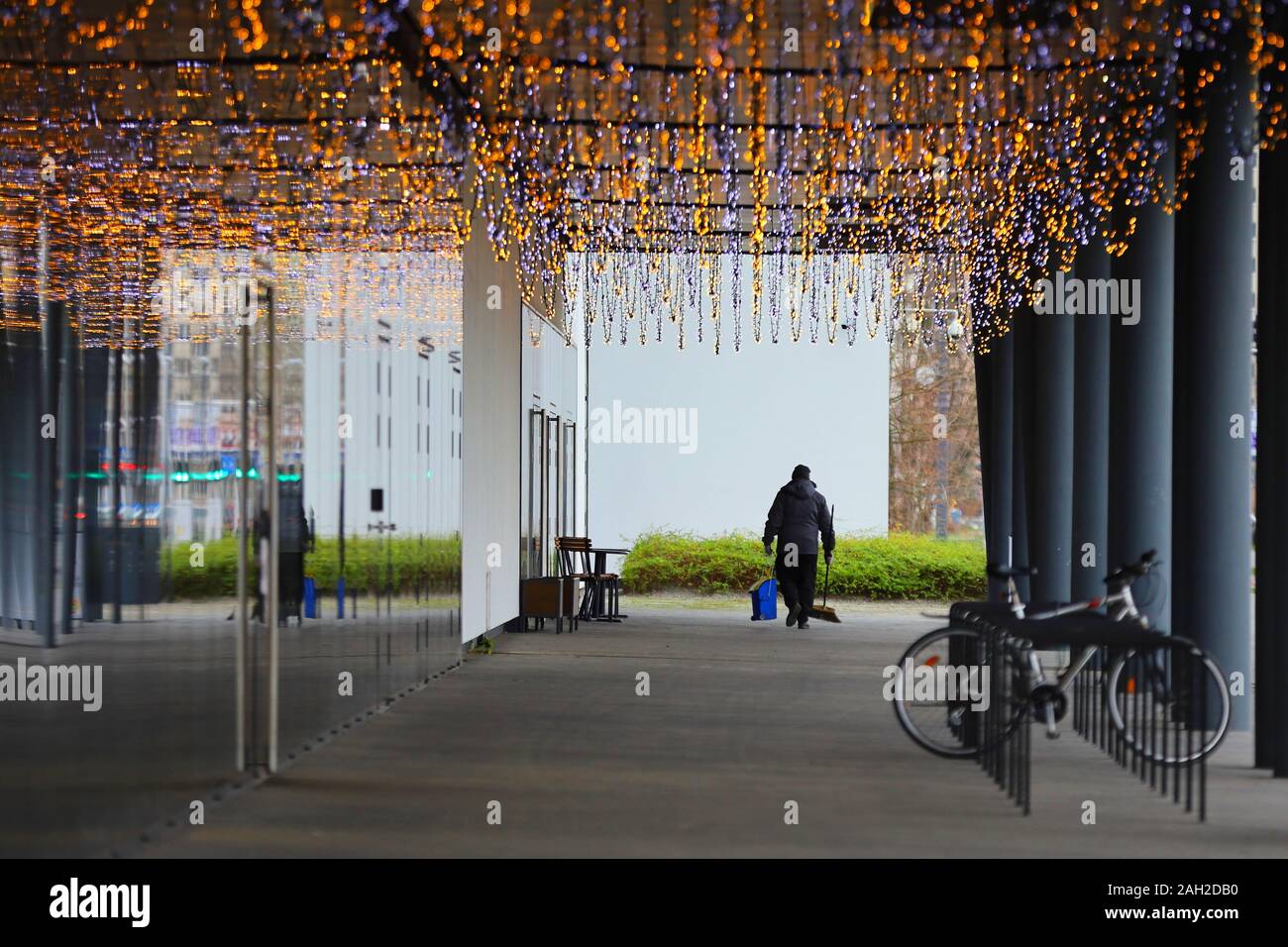 Il detergente in uno scenario di Natale Foto Stock