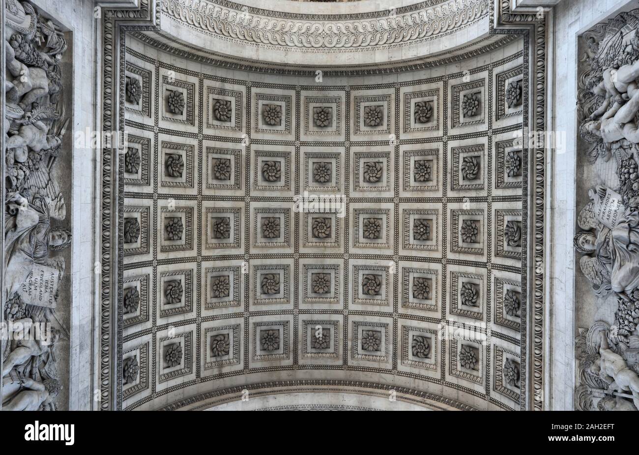 Dettagli del Arc de Triomphe de l'Etoile. Charles de Gaulle Place, Parigi, Francia. Arco è uno dei più famosi monumenti di Parigi. Foto Stock