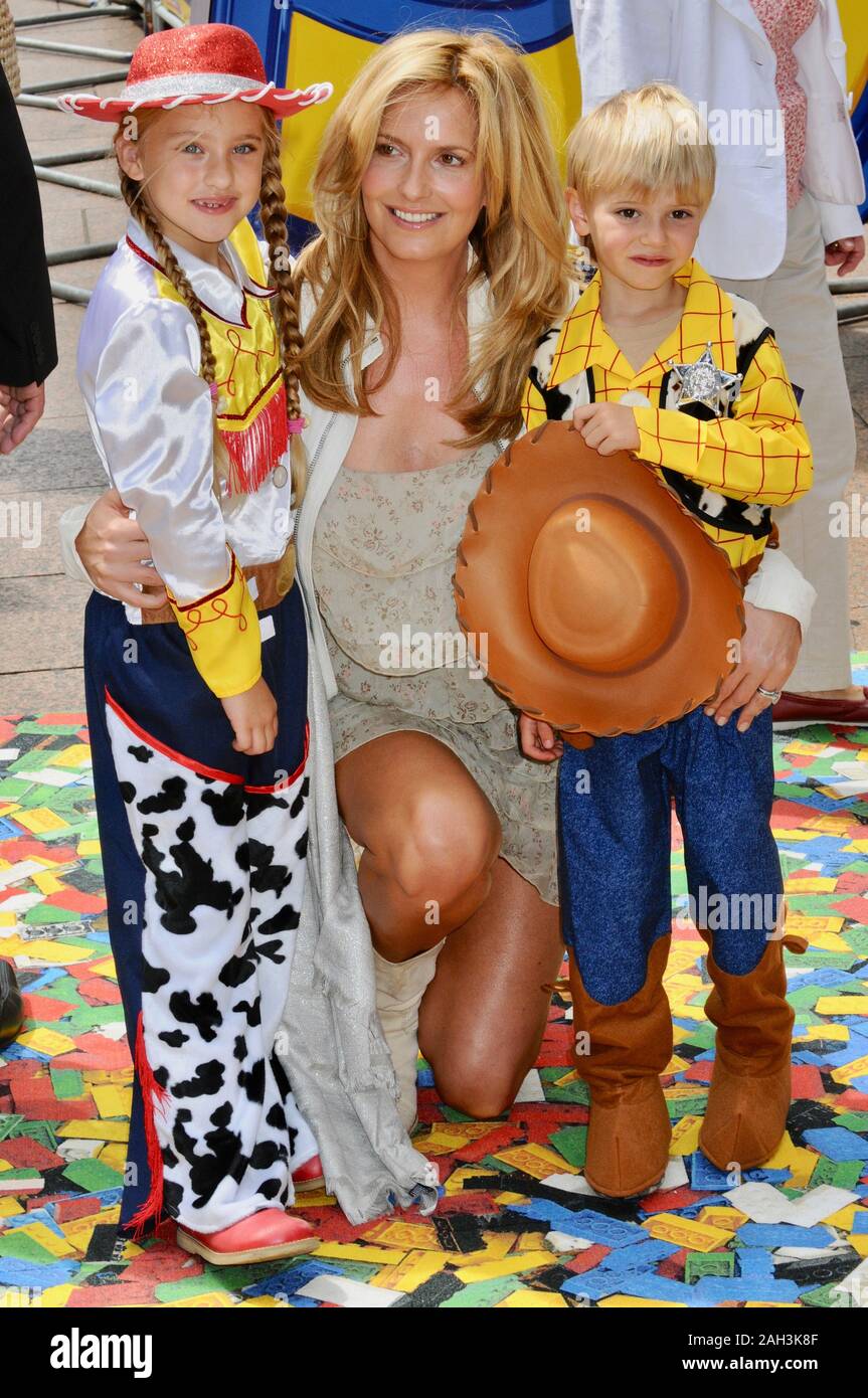 Penny Lancaster. Toy Story 3 Premiere, Leicester Square, London REGNO UNITO Foto Stock