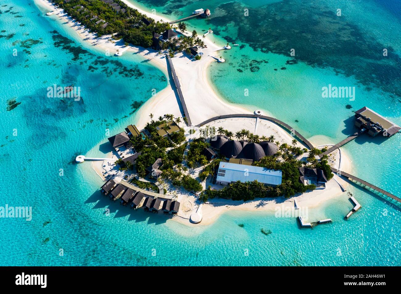 Maldive, South Male Atoll, vista aerea del resort su Maadhoo Foto Stock