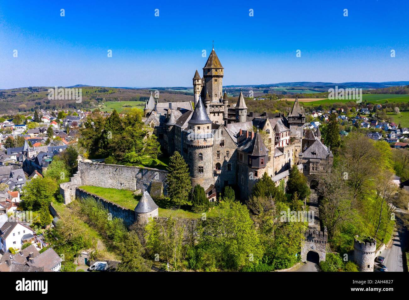 Germania, Hesse, Braunfels, vista aerea di Schloss Braunfels Foto Stock