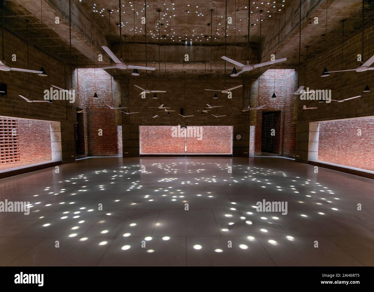 Moschea di Bait Ur Rouf a Dhaka, Bangladesh Foto Stock