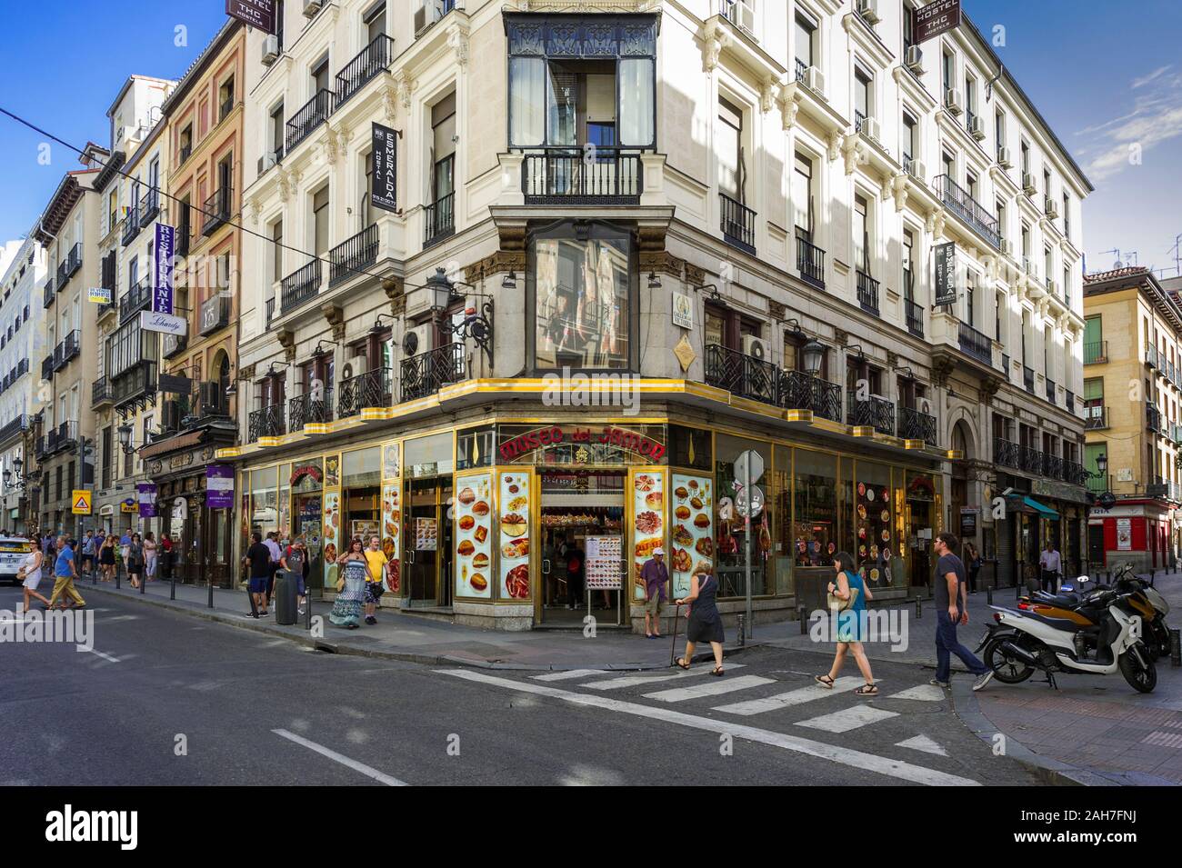 Un tapas bar di Madrid in Spagna Foto Stock