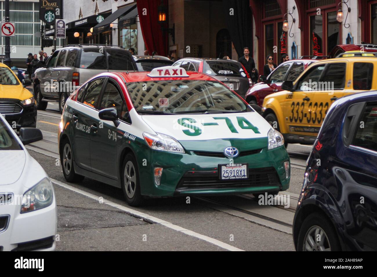 Il servizio taxi su Powell Street di San Francisco, Stati Uniti d'America Foto Stock
