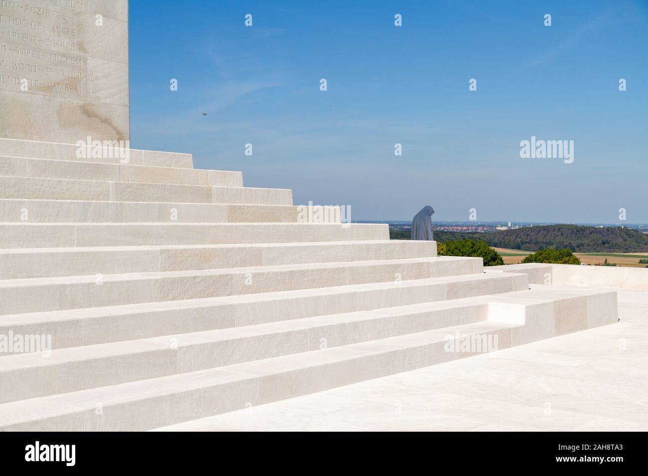 Vimy, Francia. 2019/9/14. Il Canadian National Vimy Memorial (Prima Guerra Mondiale Memorial) sulla cresta di Vimy vicino alla città di Arras. Foto Stock