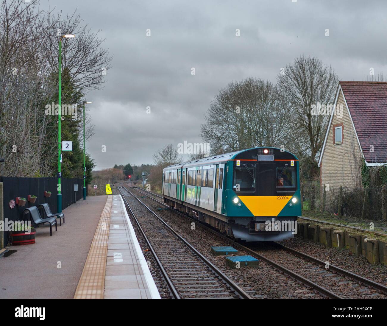 West Midlands ferroviaria classe Vivarail 230 230004 a Lidlington sul Bedford - Bletchley Marston vale la linea Foto Stock