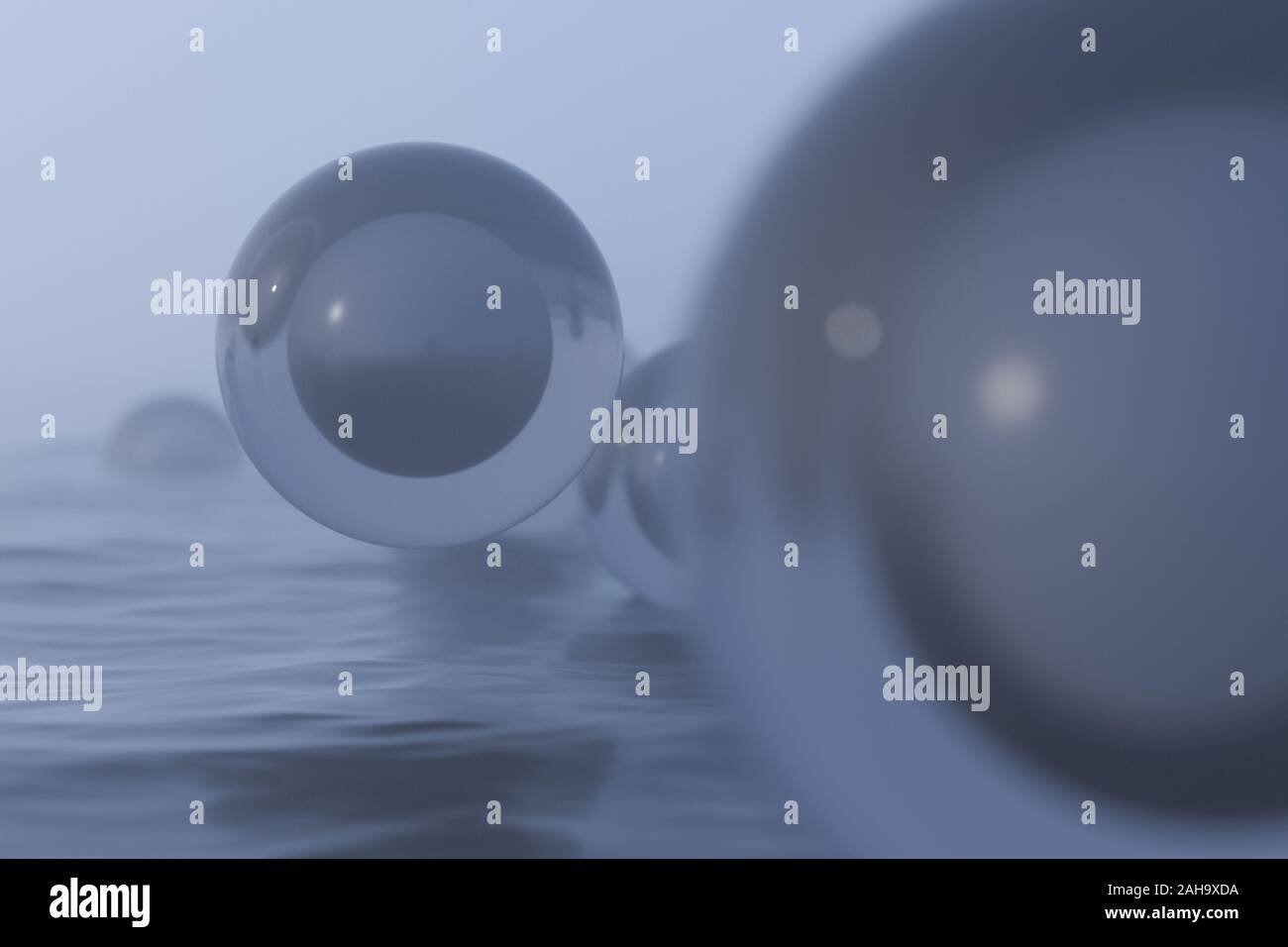 Palle trasparenti galleggiante sul lago e riflettendo in acqua, rendering 3d. Calcolatore disegno digitale. Foto Stock