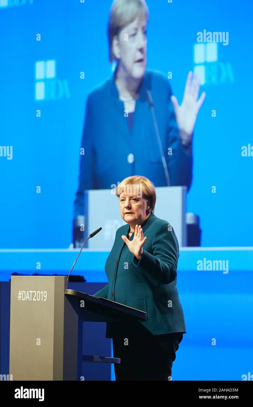 12.11.2019, Berlin, Berlin, Germania - i datori di lavoro tedeschi" Giorno 2019. Il cancelliere Angela Merkel darà un discorso. 00R191112D153CAROEX.JPG [modello di rilascio: Foto Stock