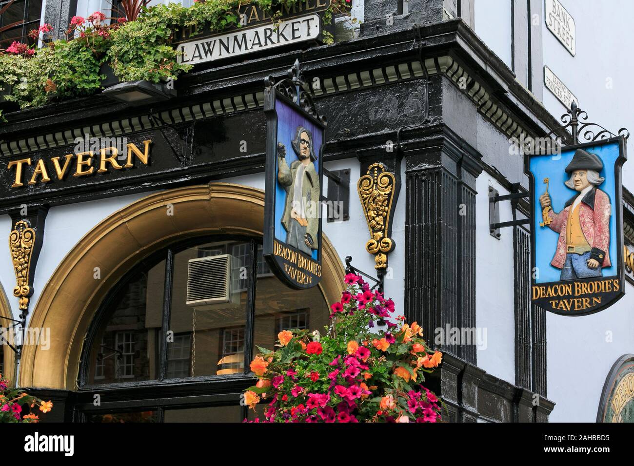 Il diacono Brodie's Tavern, il Royal Mile di Edimburgo, Scozia, Regno Unito Foto Stock