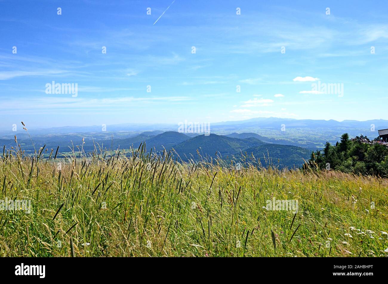 Puy de Dôme regione in Francia con i suoi vulcani e paesaggi Foto Stock