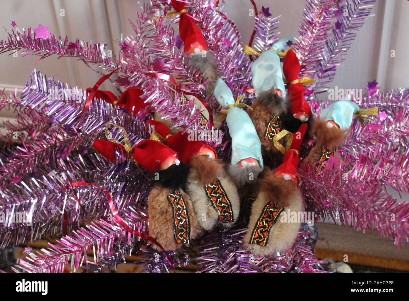 Shine giocattoli per decorazione albero di Natale sulle vacanze inverno Foto Stock