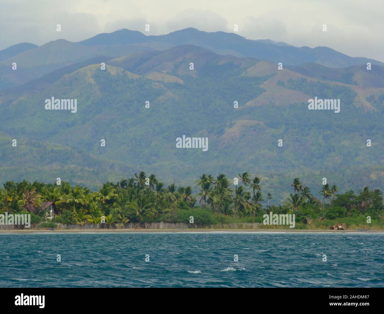 Costa di Cape Calavite in northwestern Mindoro island, Filippine Foto Stock