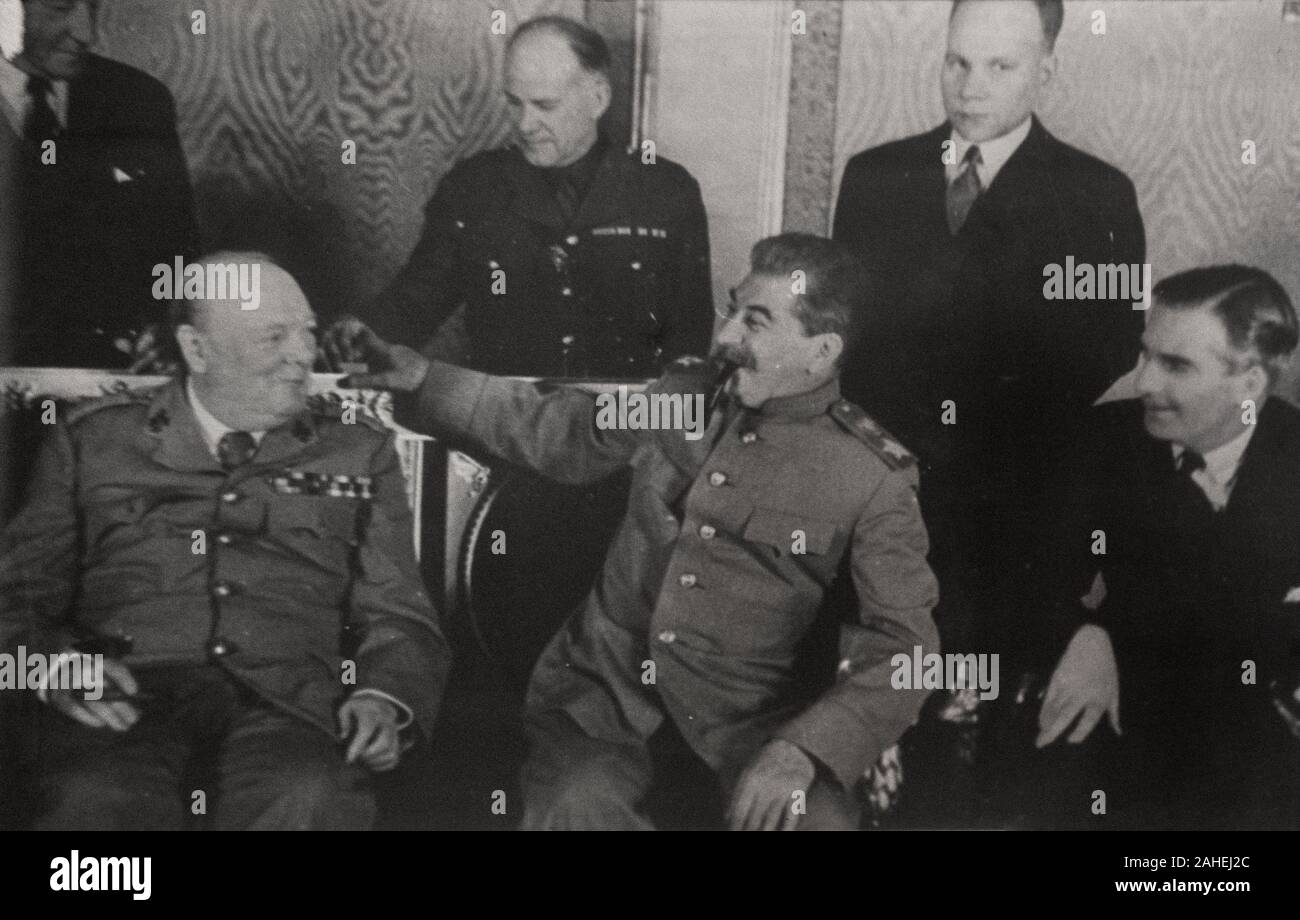 Quarta conferenza di Mosca: le percentuali di accordo vertice. Winston Churchill, Joseph Stalin, Anthony Eden. Mosca, 1944 Foto Stock
