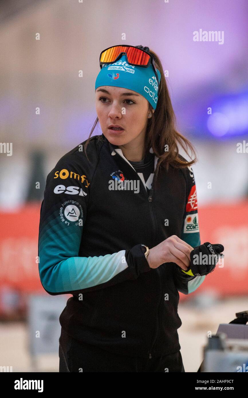 Nella foto: Camille Bened dalla Francia. Premiere del junior concorso Talent Team Challenge (TTC) durante le gare di Biathlon Auf Schalke. Foto Stock