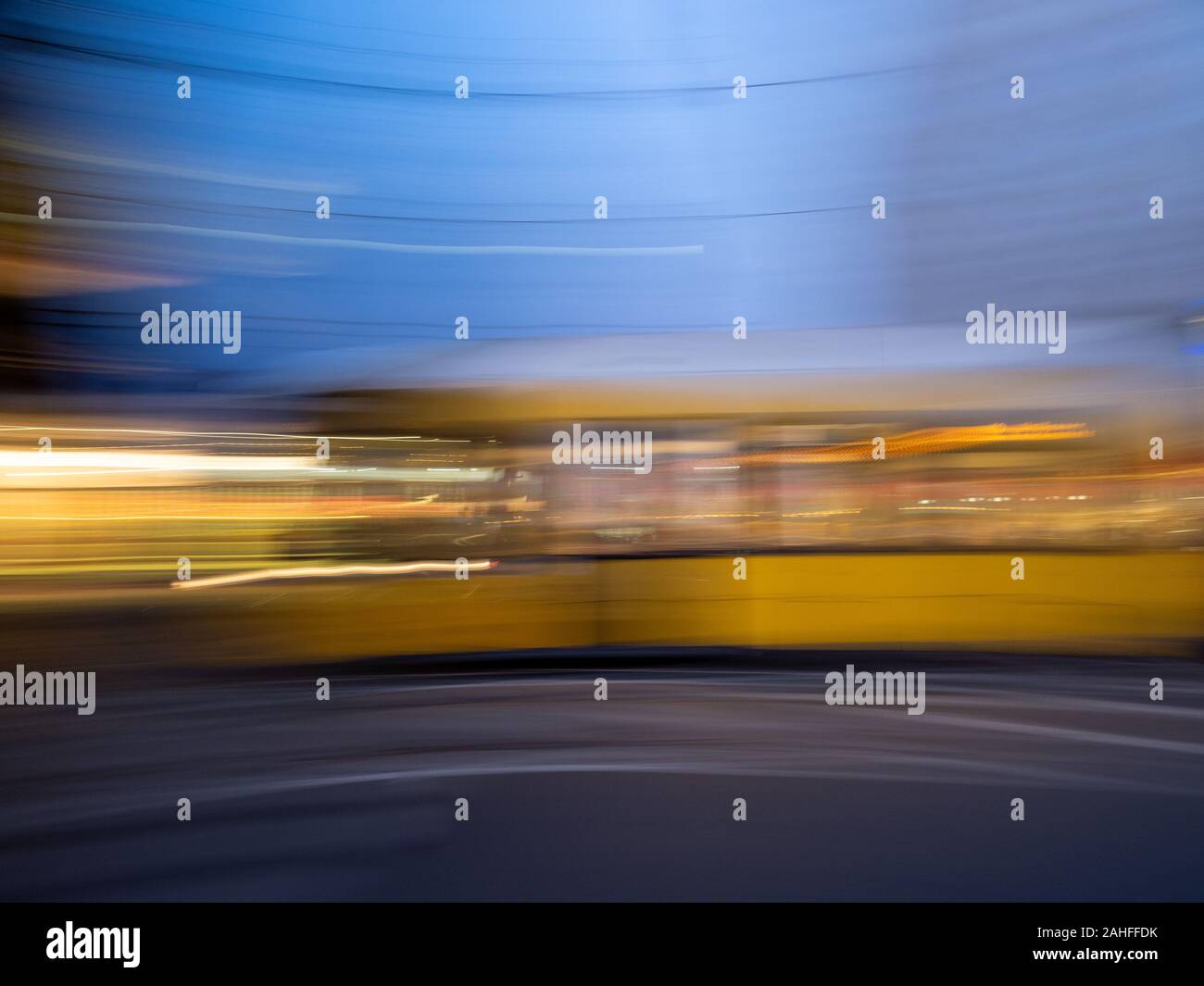 Movimento del tram - Berlino 2019 Foto Stock