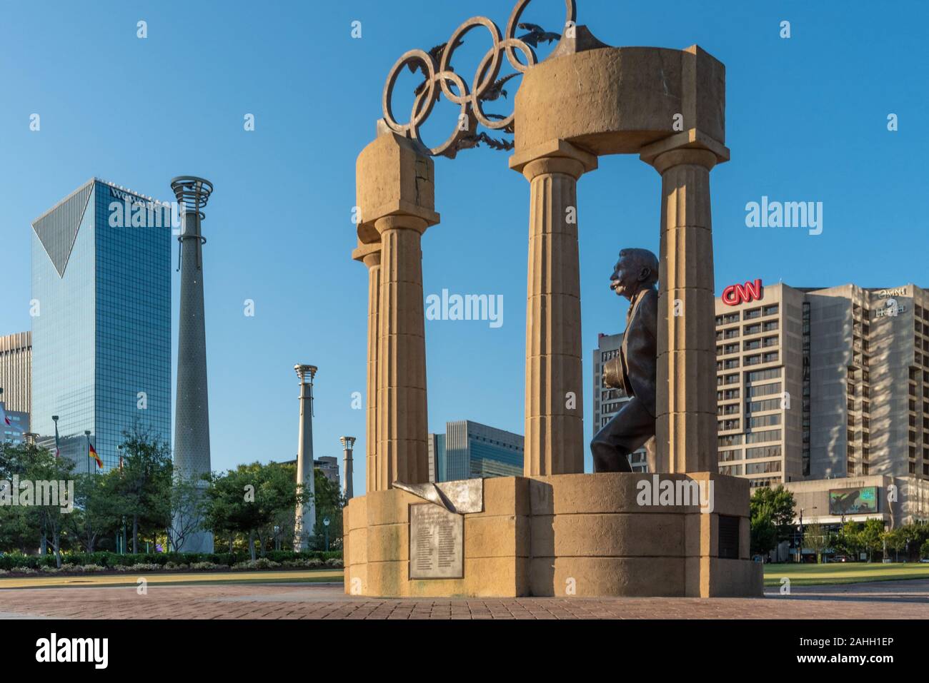 Olympic statua a Centennial Olympic Park nel centro di Atlanta, Georgia. (USA) Foto Stock