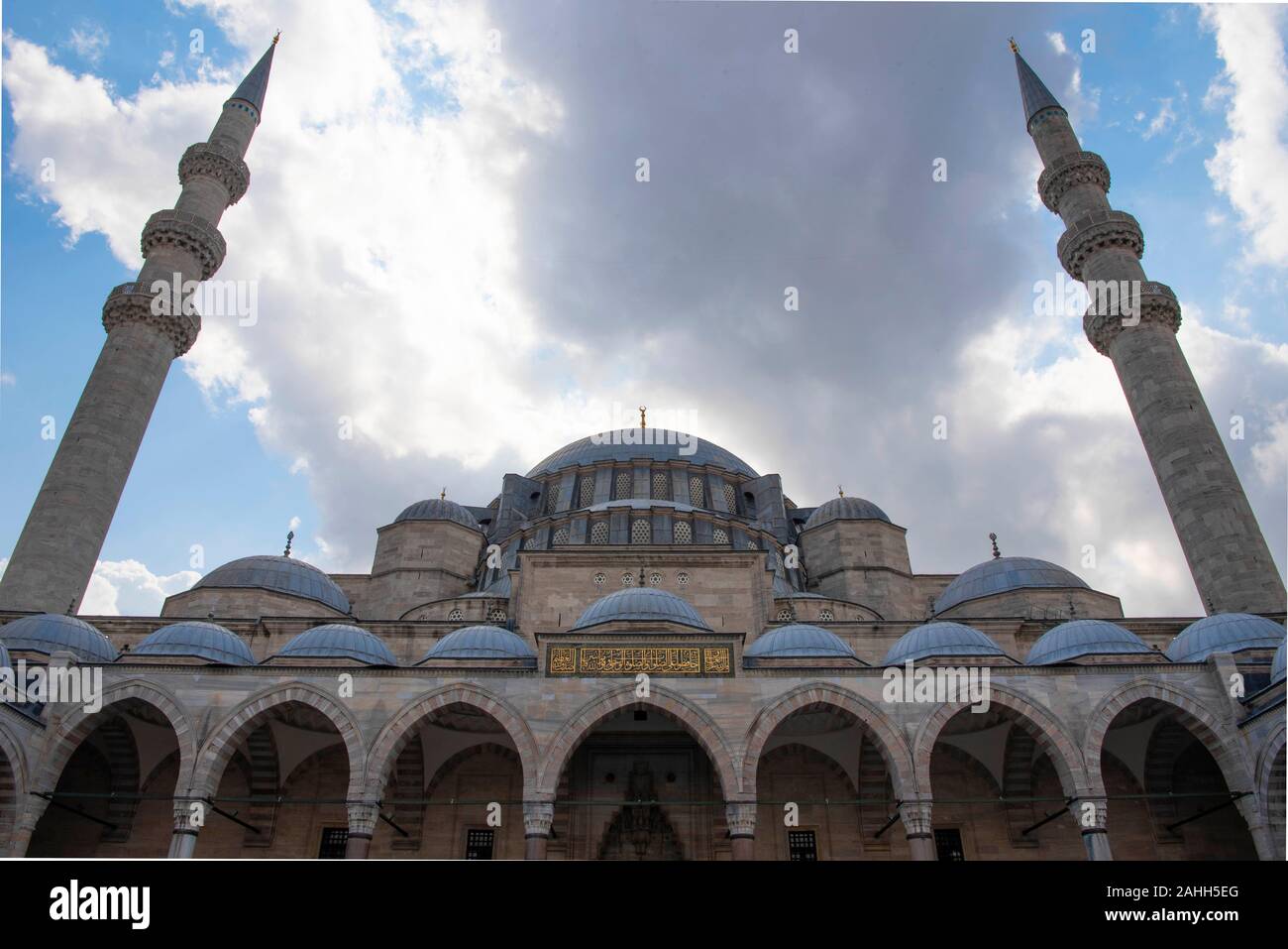 Vista la storica moschea di Solimano patio, Foto Stock