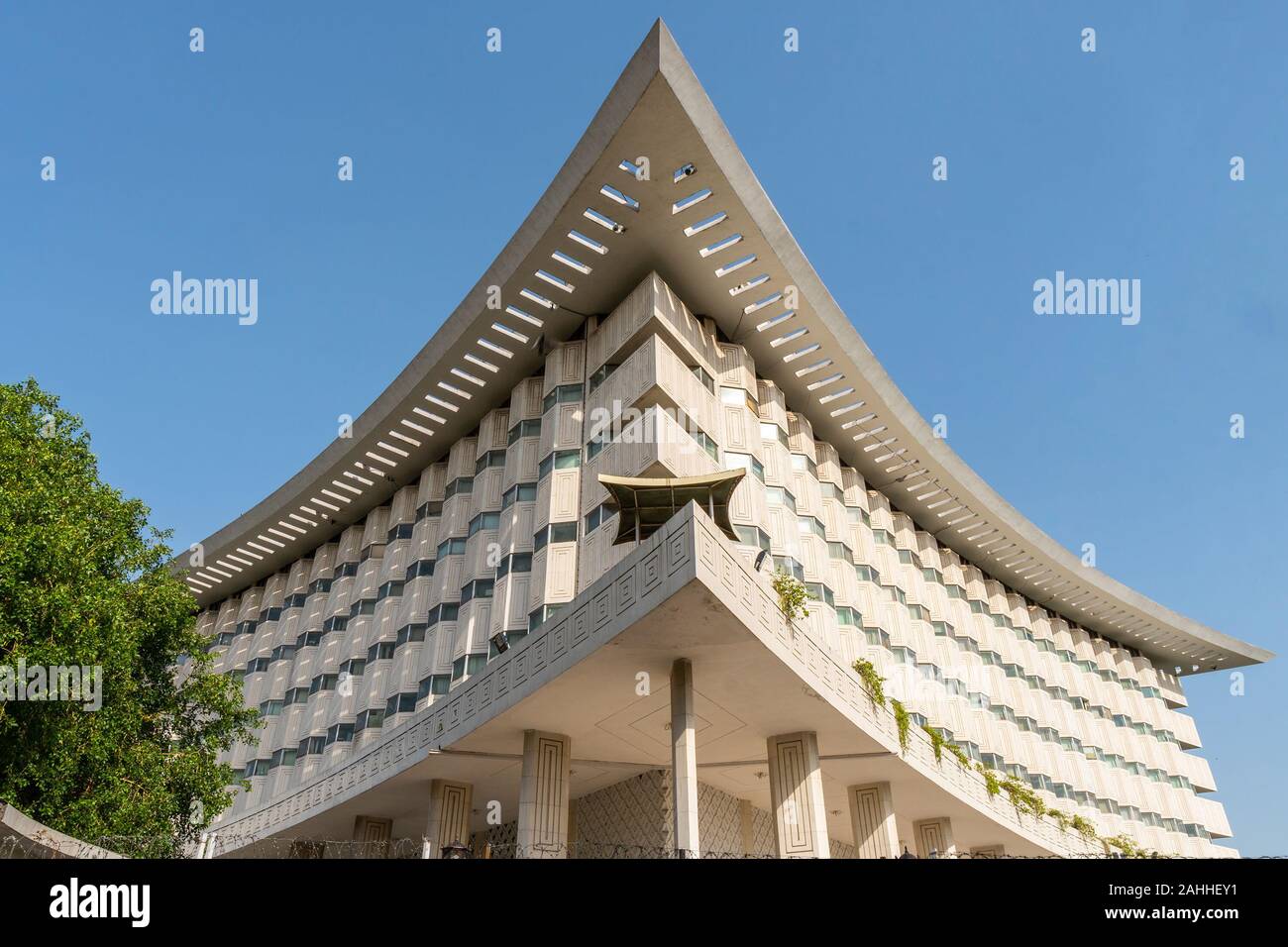 Lahore WAPDA acqua e Power Development Authority House vista pittoresca su un soleggiato Blue Sky giorno Foto Stock