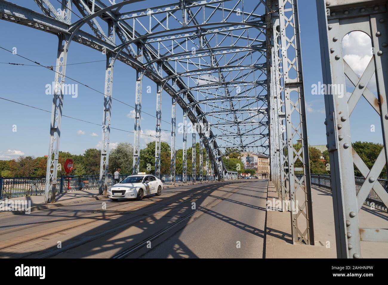 Cracovia in Polonia - 12 Maggio 2018: il maresciallo Jozef Pilsudski ponte sul fiume Vistola. Foto Stock