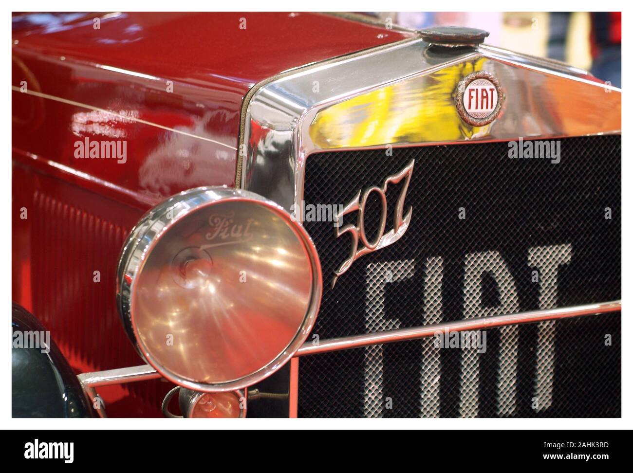 Torino Piemonte, Italia -7/02/2014- AutoMotoRetro è il periodico annuale fiera per appassionati e collezionisti di vintage automobili e motociclette e retro Foto Stock