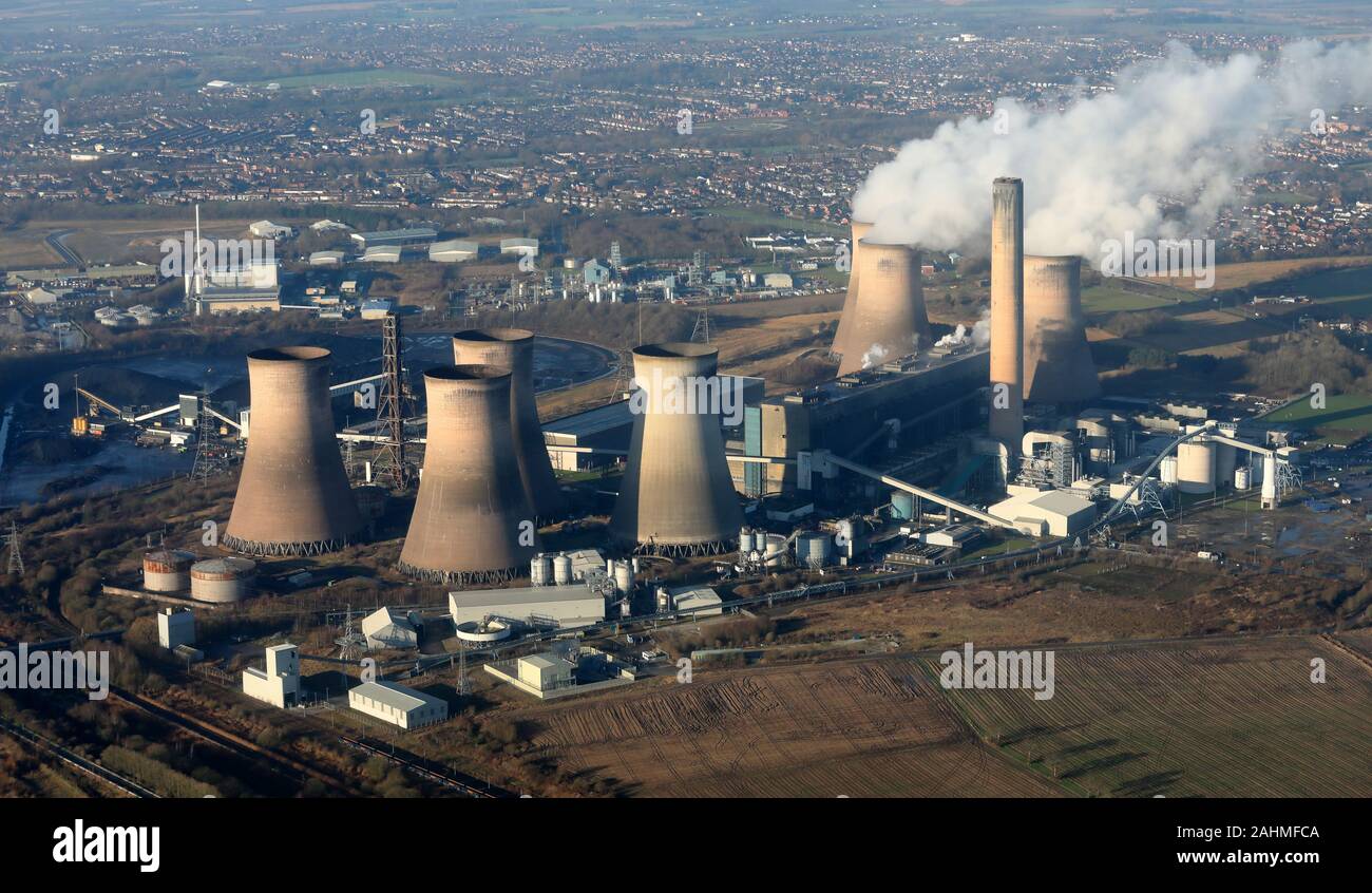 Vista aerea di Fiddlers Ferry power station, Warrington, Cheshire, Regno Unito Foto Stock