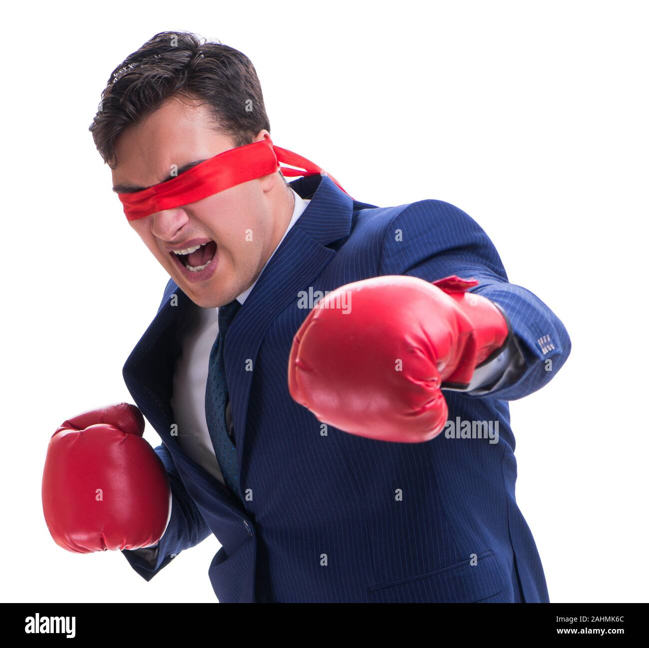L'avvocato con benda indossando guanti da boxe isolato su bianco Foto Stock