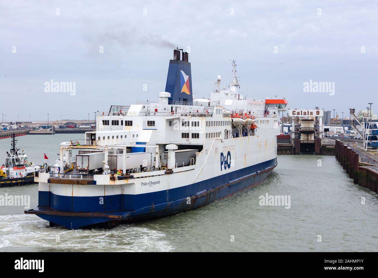 Porto di Calais, Francia; 3 marzo 2019; P&O traghetto, orgoglio della Borgogna circa al Dock Foto Stock