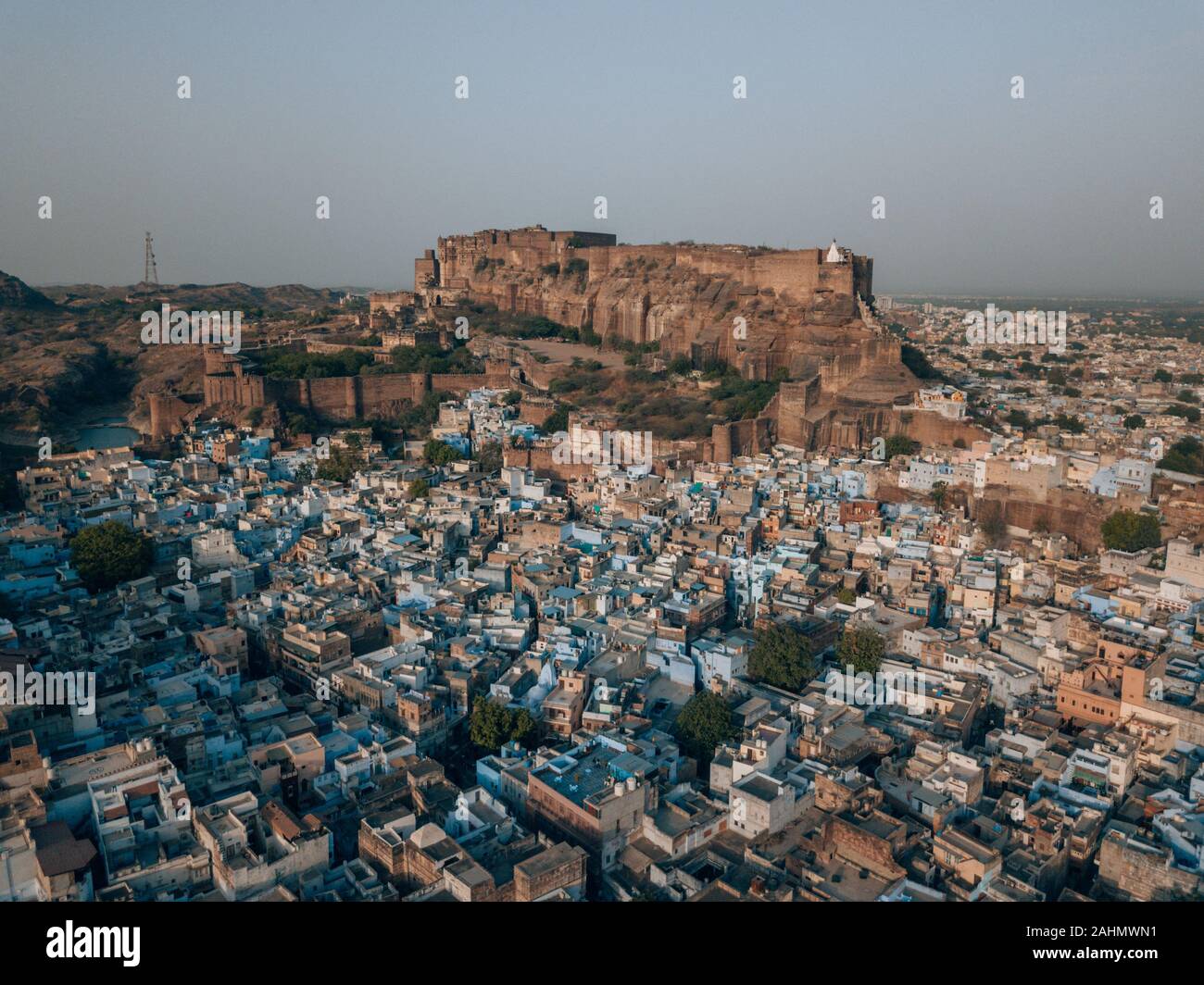 La città blu di Jodhpur e il Forte Mehrangarh Foto Stock