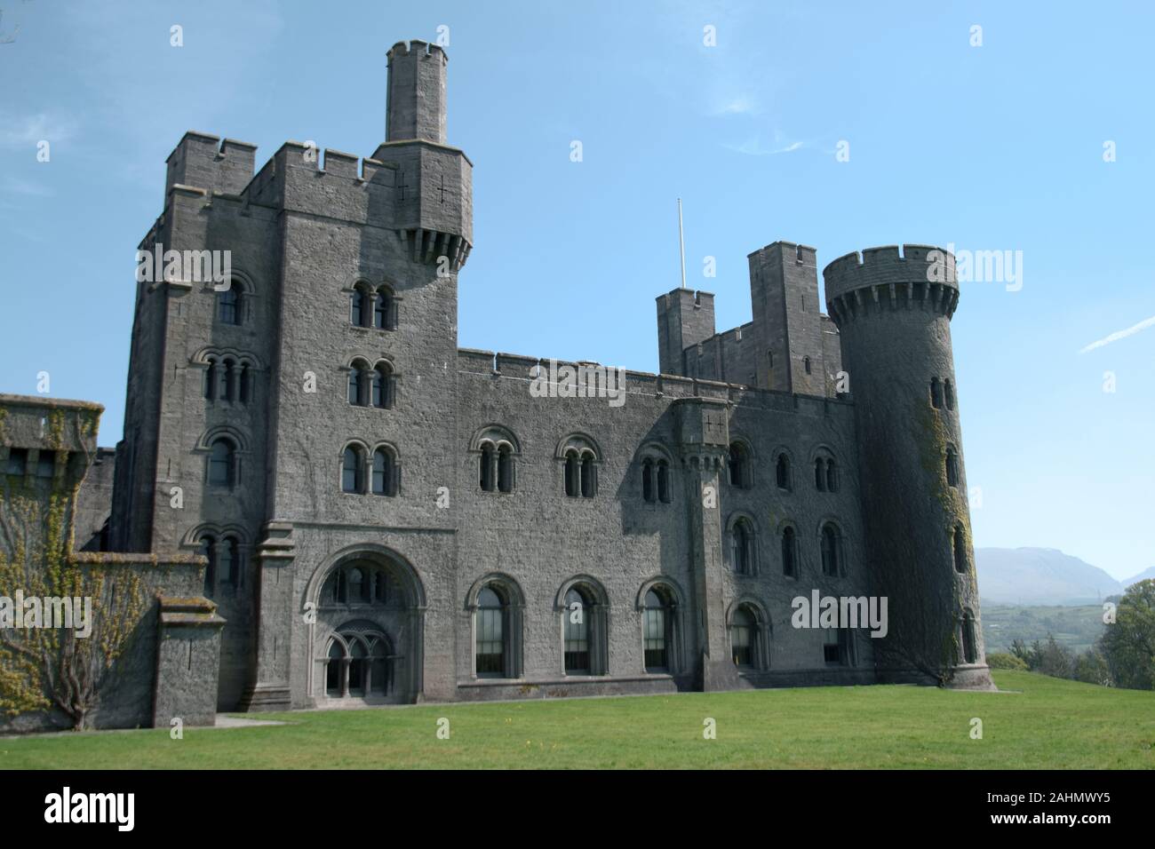 Penrhyn Castello, Llandygai, Bangor, Gwynedd, Galles Foto Stock