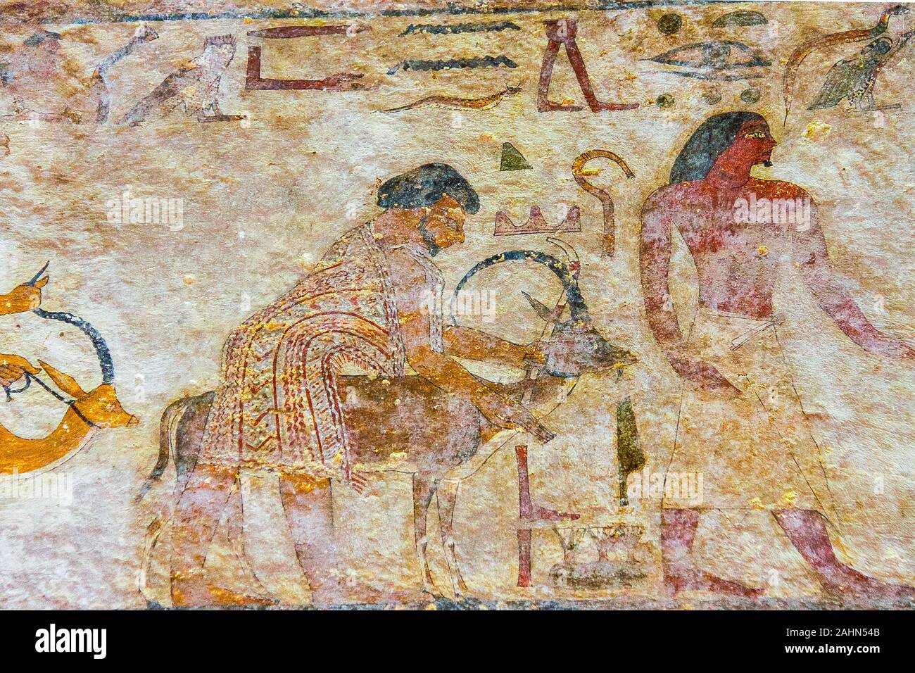 Medio Egitto, Beni Hasan, la tomba di Khnumhotep II date dal Regno di Mezzo e contiene la famosa scena chiamato 'arrivo degli Hyksos'. Foto Stock