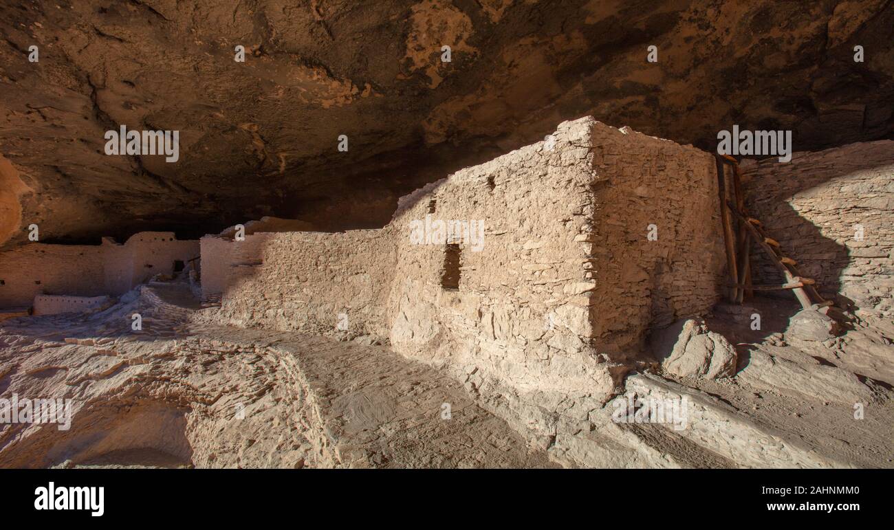 Gila Cliff Dwellings National Monument, Gila National Forest, New Mexico Foto Stock