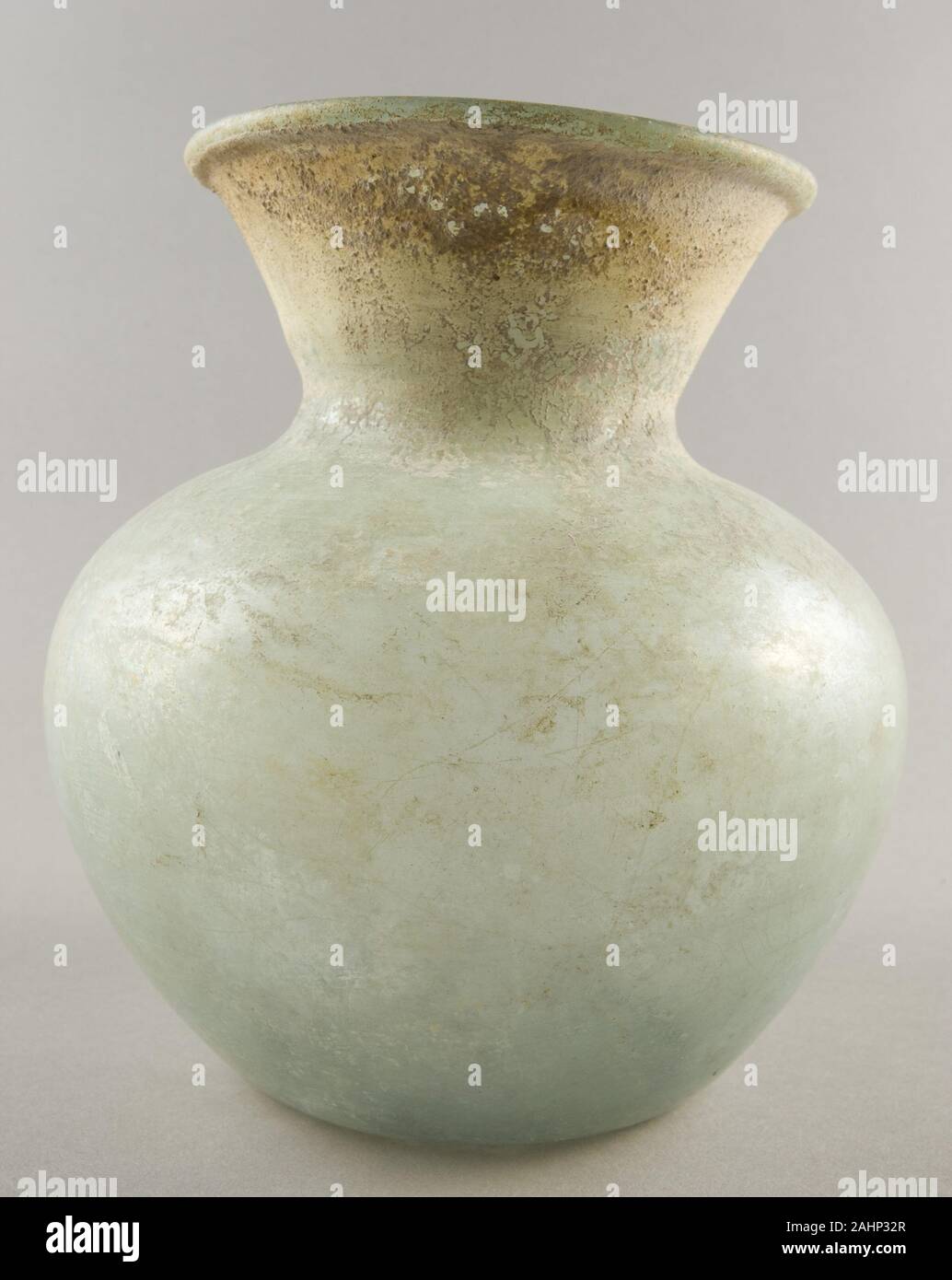 Antico romano. Vaso. 101 AD-300 annuncio. Mediterraneo antico. Vetro soffiato, tecnica Foto Stock
