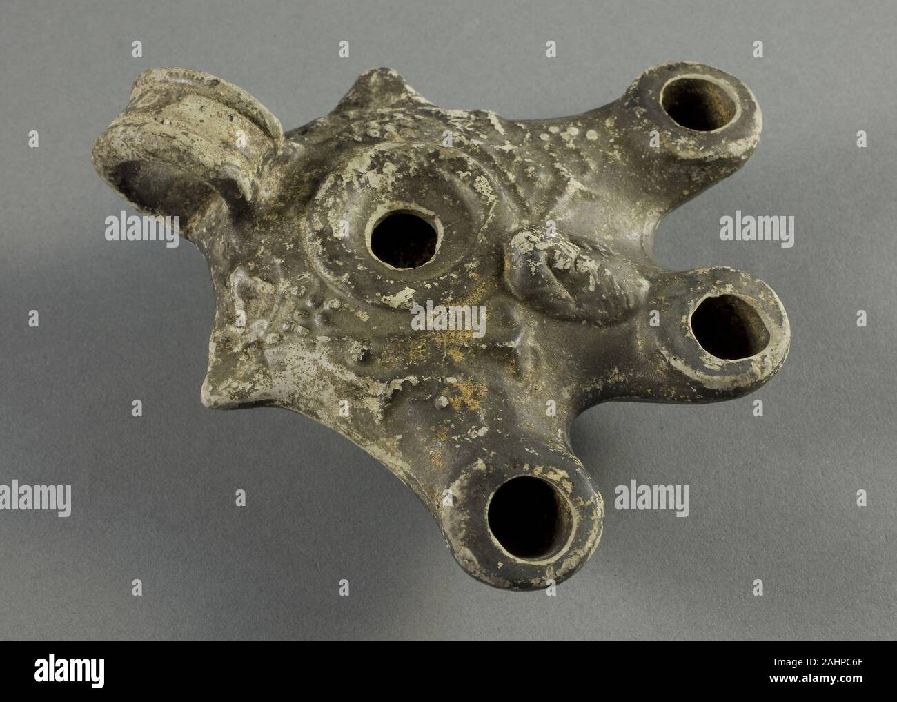 Antico romano. Lampada. 100 DC-299 annuncio. Italia in terracotta. Foto Stock