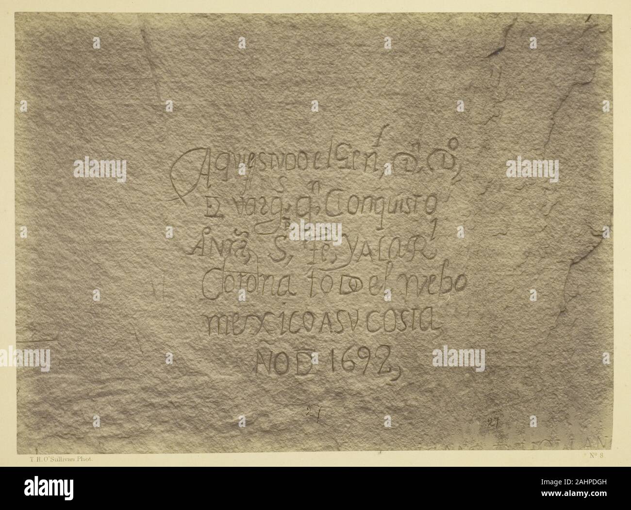 Timothy O'Sullivan. Storico Record spagnoli della conquista, lato sud di iscrizione Rock, N.M. & Geografiche esplorazioni geologiche e sondaggi a ovest del centesimo meridiano. Spedizione del 1873. -Lieut. Geo. M. WHEELER, Corps. di ingegneri, comandando.. 1873. Stati Uniti. Albume stampa, dall'album & geografiche esplorazioni geologiche e sondaggi a ovest del meridiano del centenario, vol. 1 Foto Stock