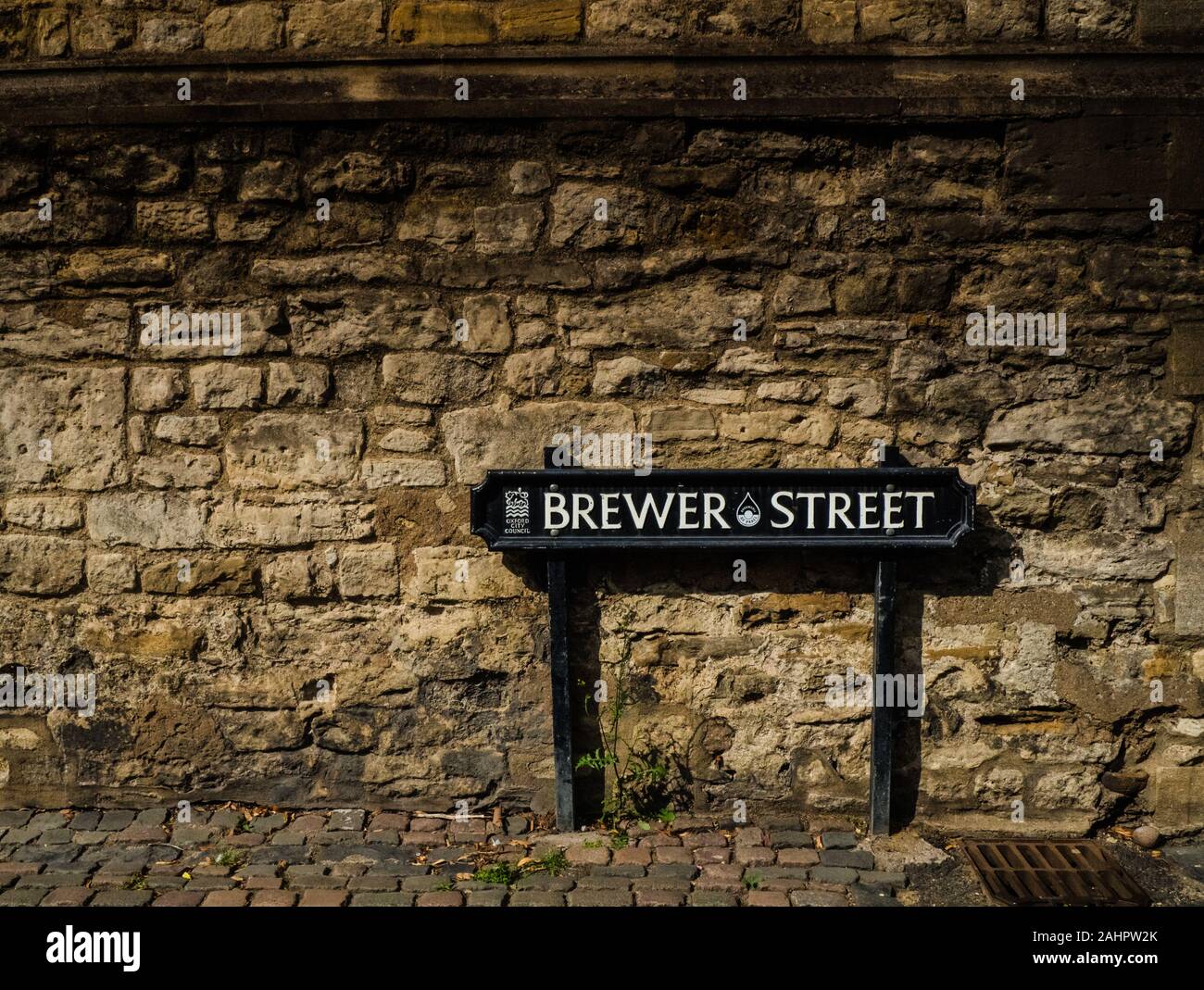 Oxford Oxfordshire UK - il nome di via Brewer nel centro della città universitaria Foto Stock