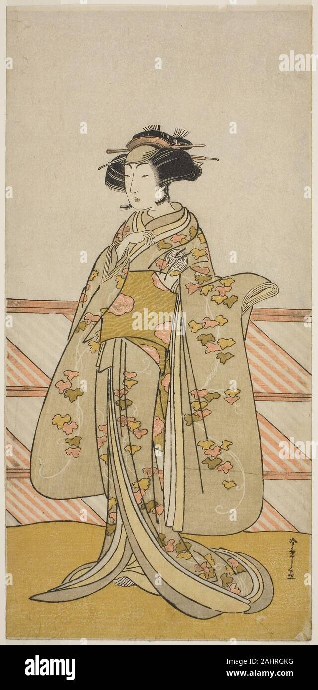 Katsukawa Shunsho. L'attore Yoshizawa Iroha I come Tamamo no Mae ( ) nel gioco Sakuya Kono Hana no Kaomise ( ), eseguita presso il Teatro Nakamura ( ) nell'undicesimo mese, 1776 ( ). 1771-1781. Il Giappone. Colore stampa woodblock; hosoban; da una composizione multisheet Foto Stock