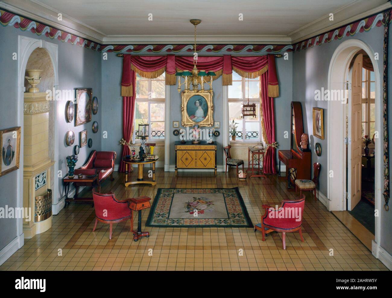 La sig.ra James Ward Thorne (designer). E-28 tedesco la stanza di seduta del periodo Biedermeier, 1815-50. 1932-1937. Stati Uniti. Camera in miniatura, mixed media Foto Stock