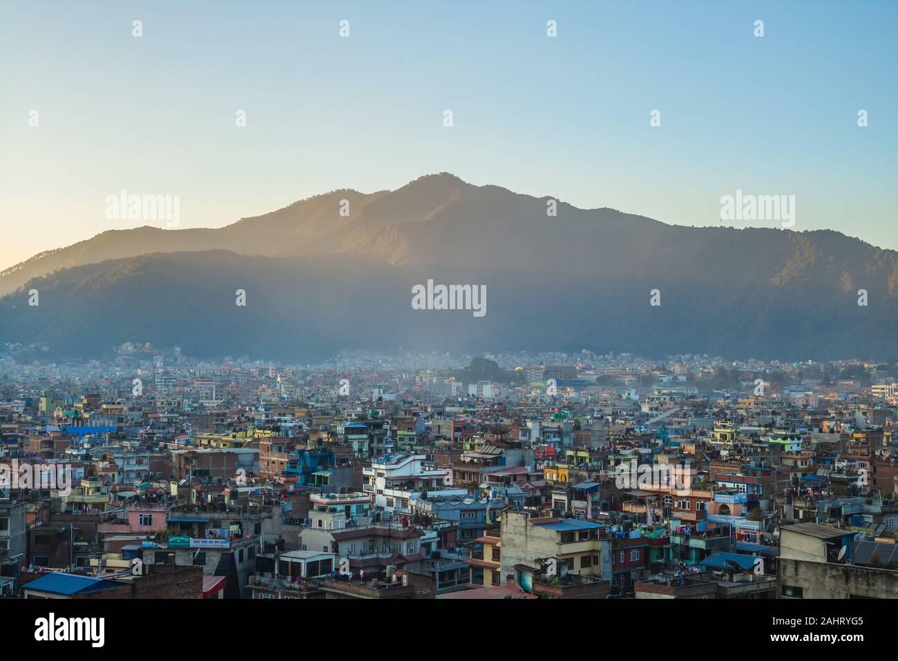 Skyline di Kathmandu, capitale del Nepal Foto Stock