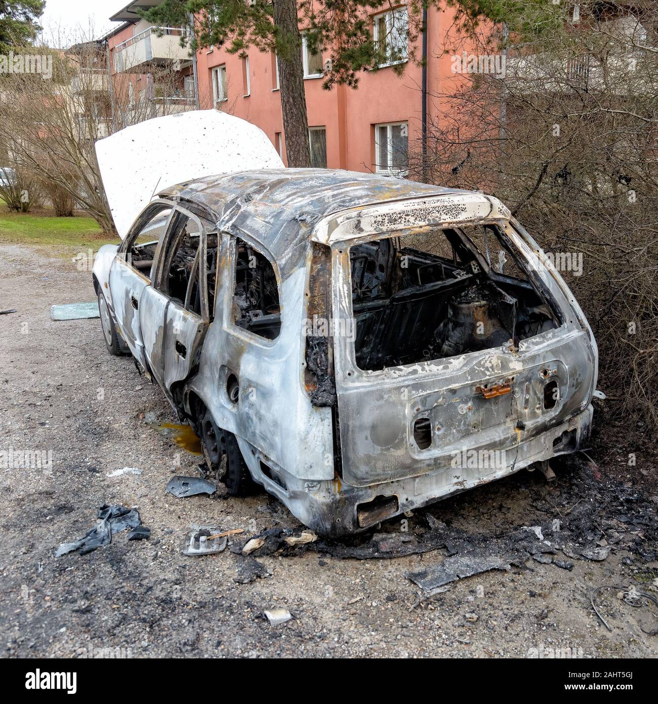 Dopo aver distrutto un auto è stato licenziato. Foto Stock