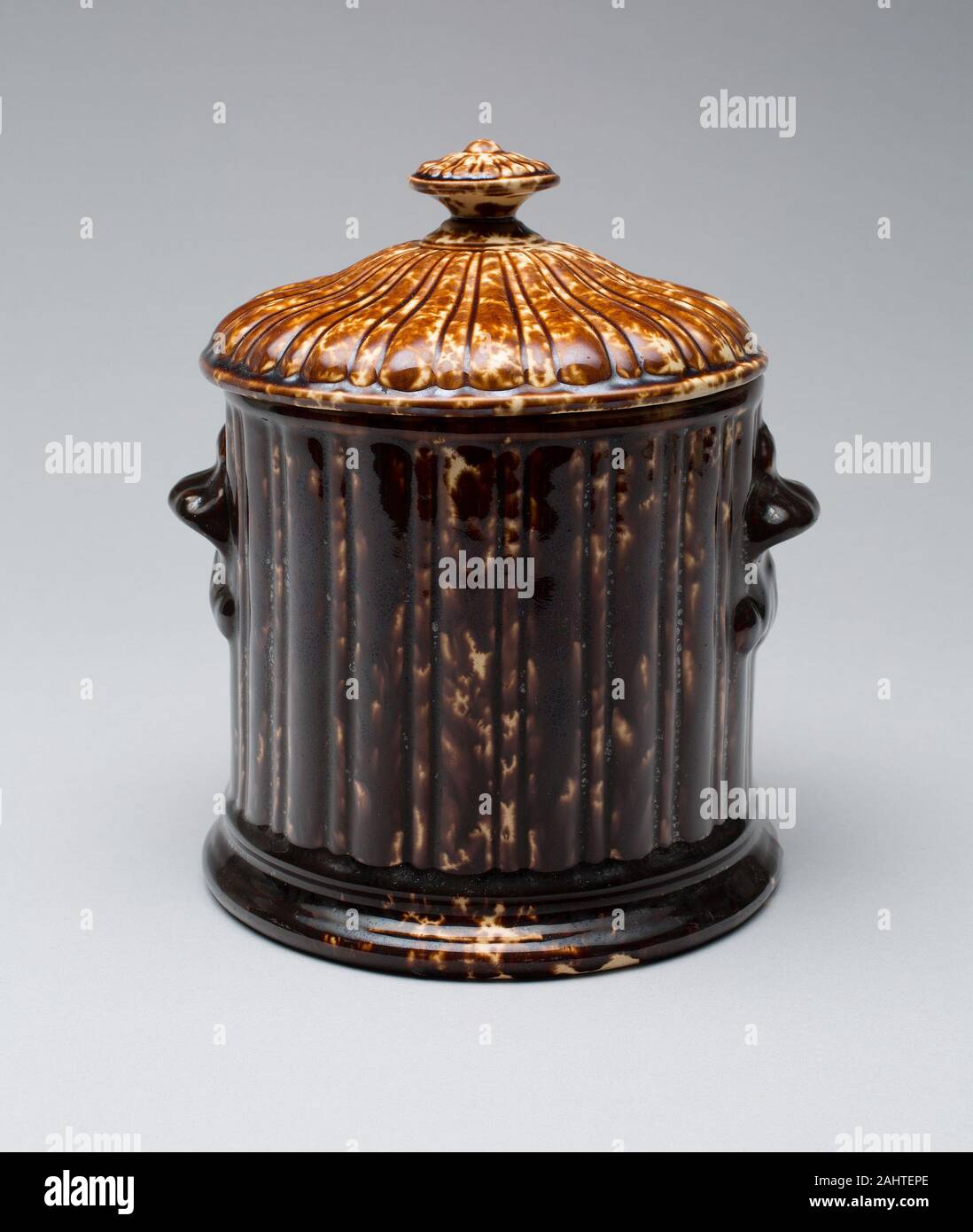 Bennington ceramica. Vaso. 1849. Bennington. Terraglia Foto Stock